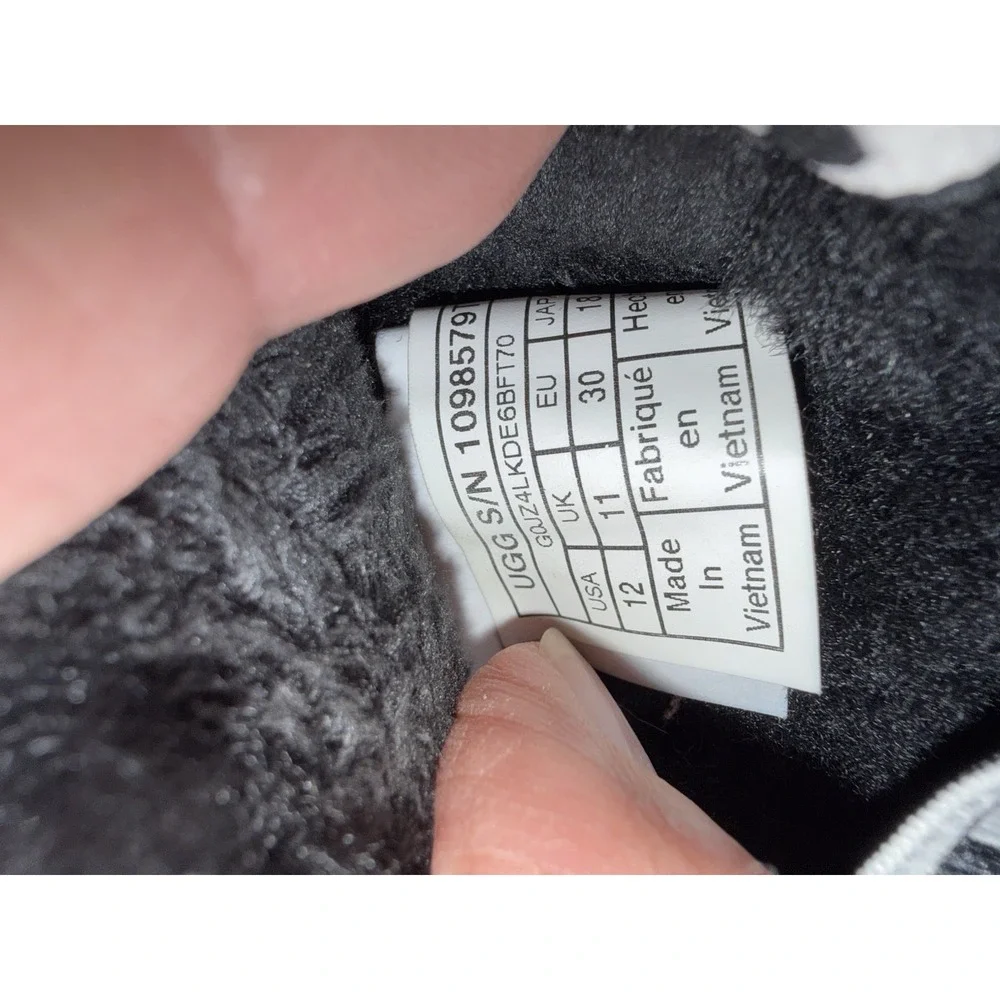 UGG Kids Fluff Yeah Slide Slippers Black Size 12